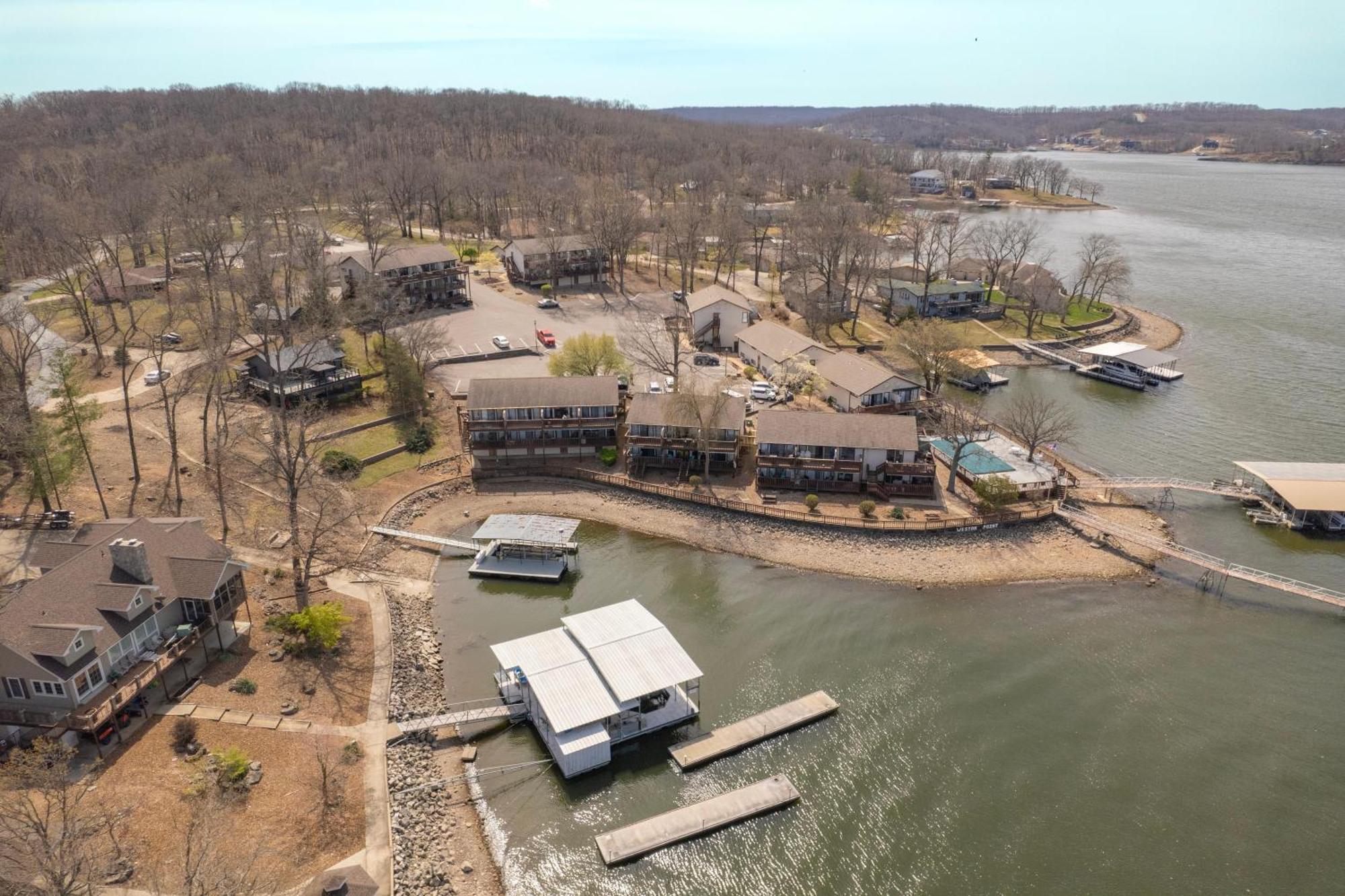 فيلا Weston Point شاطئ أوسيدج المظهر الخارجي الصورة
